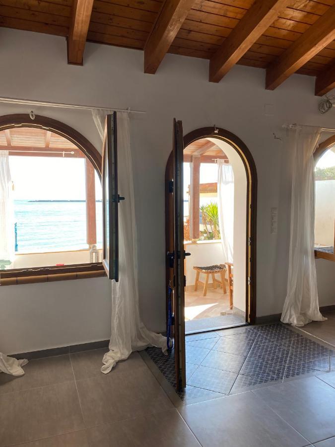 Beachfront House Pythagorion Экстерьер фото